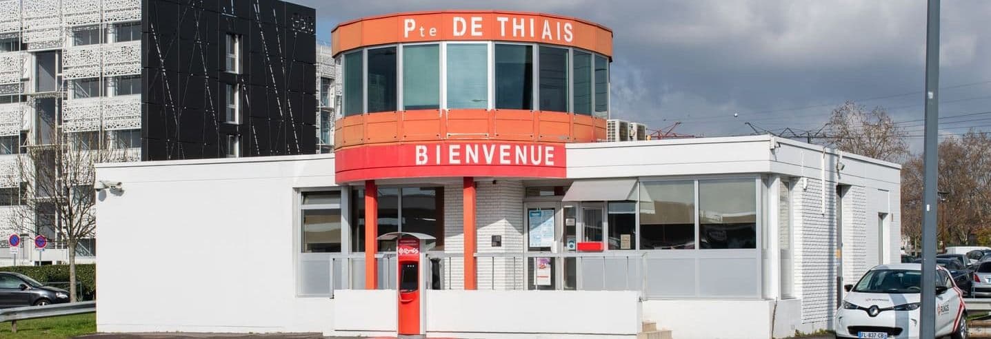 Accueil du péage à la porte de Thiais du Marché de Rungis